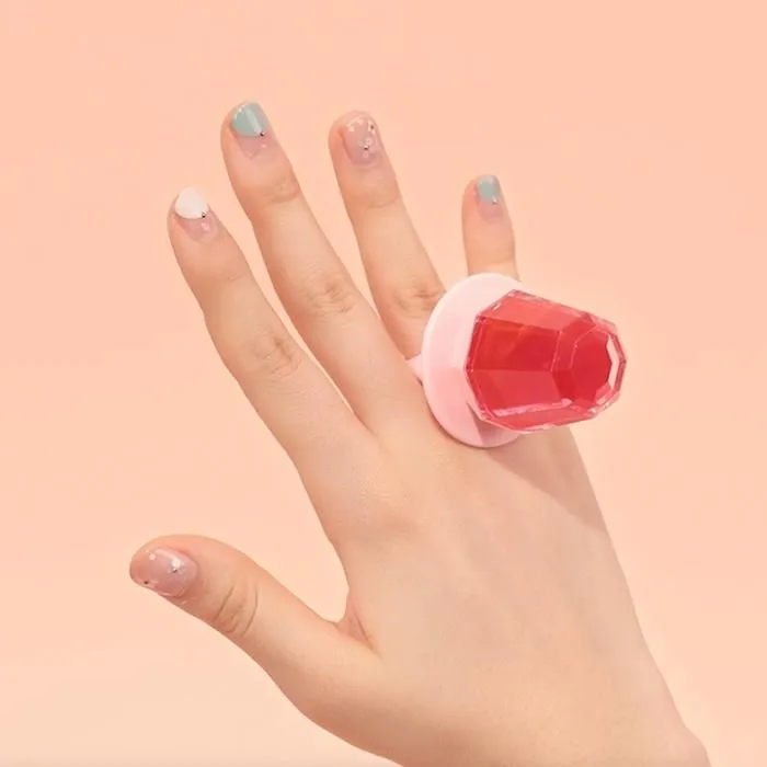 Avon Put A Ring On It In Burgundy Carat Limited Edition / Collectors Item