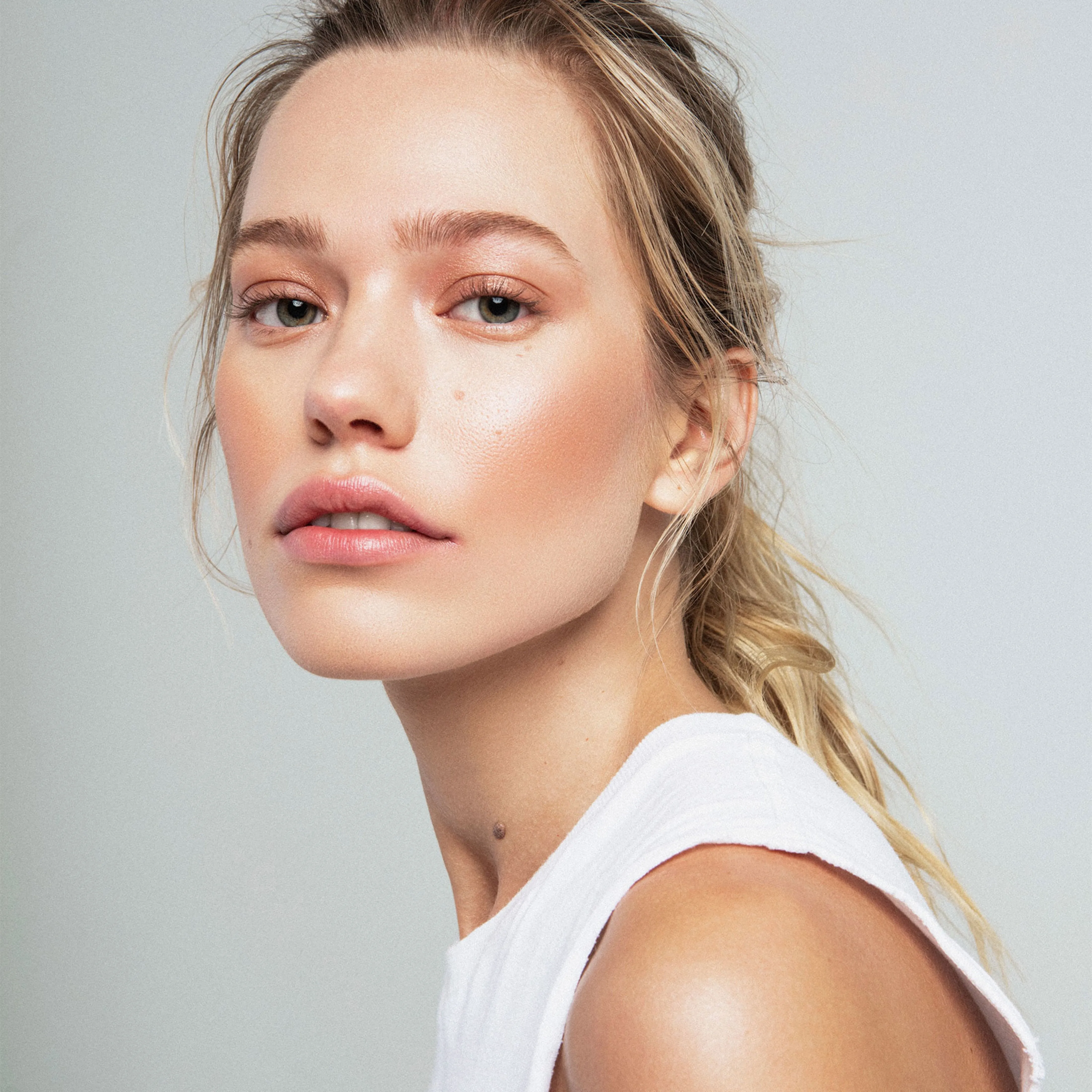 Color & Light: Pressed Blush and Highlighter Duo