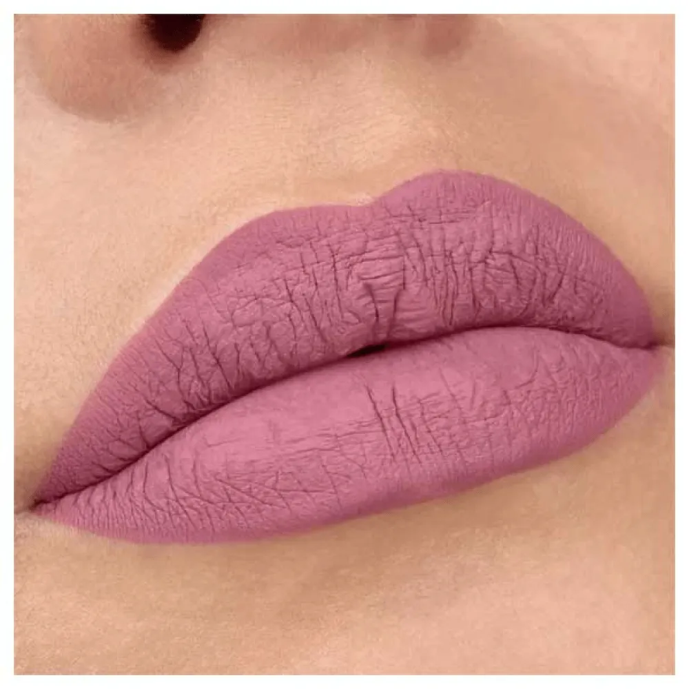 Essence 8H Matte Liquid Lipstick